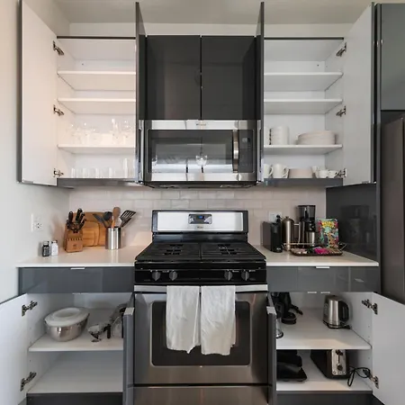 Aurelien Spacious Apartments In The Heart Of Gold Coast