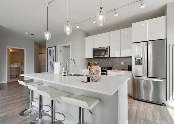 Aurelien Spacious In The Heart Of Gold Coast *