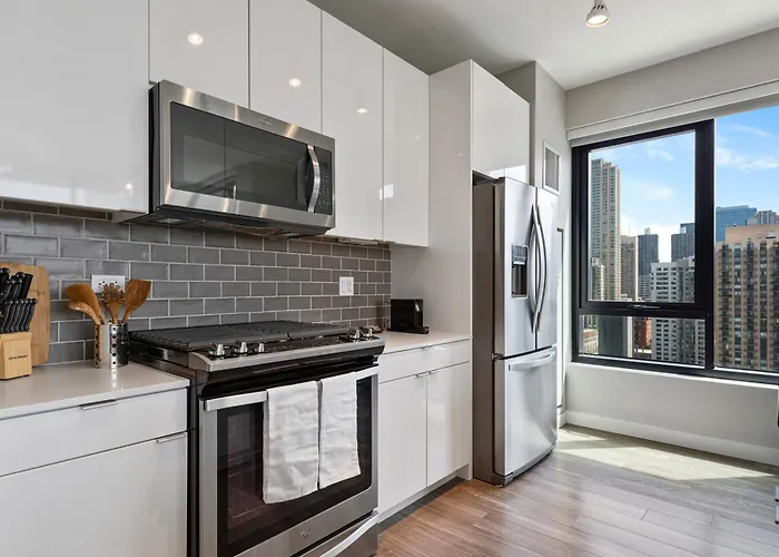 Aurelien Spacious In The Heart Of Gold Coast Apartment *