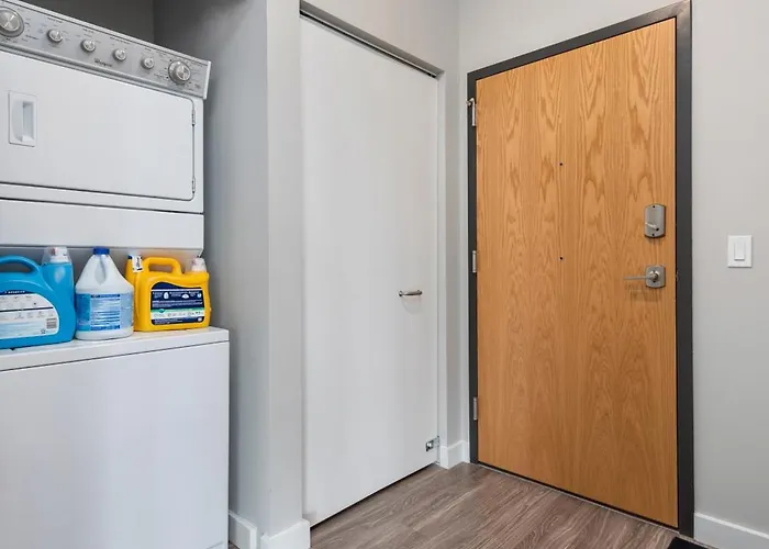 Aurelien Spacious In The Heart Of Gold Coast Apartment *