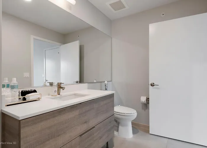 Aurelien Spacious In The Heart Of Gold Coast * Chicago