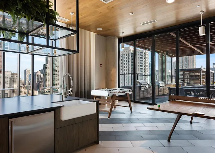 Apartment Aurelien Spacious In The Heart Of Gold Coast *